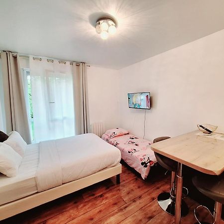 Studio Alpha - 2Min By Train To Disneyland Or 20Min Walk - 5Min Walk To "Val D'Europe" Station 蒙泰夫兰 外观 照片