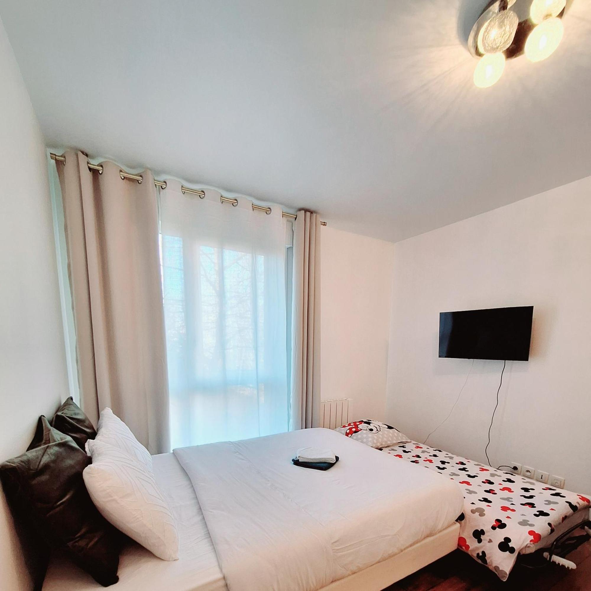 Studio Alpha - 2Min By Train To Disneyland Or 20Min Walk - 5Min Walk To "Val D'Europe" Station 蒙泰夫兰 外观 照片