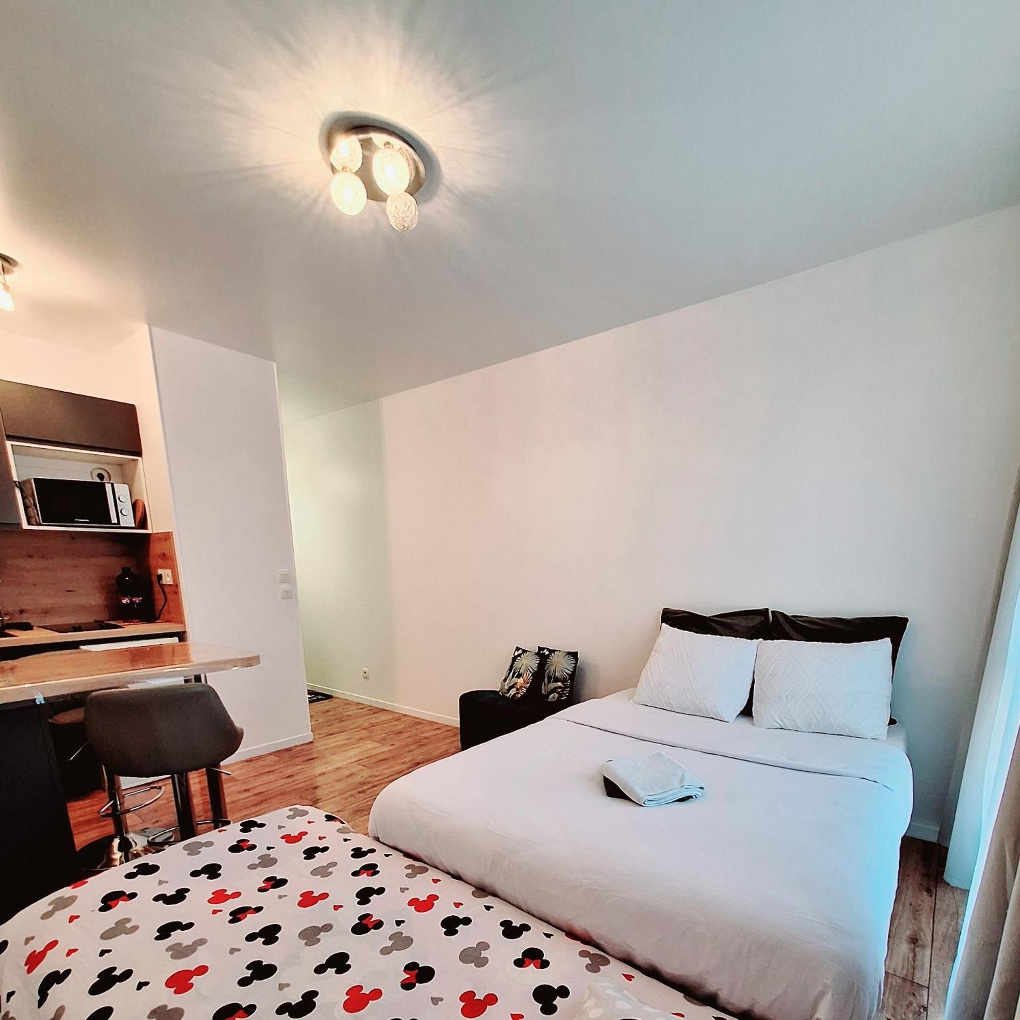 Studio Alpha - 2Min By Train To Disneyland Or 20Min Walk - 5Min Walk To "Val D'Europe" Station 蒙泰夫兰 外观 照片