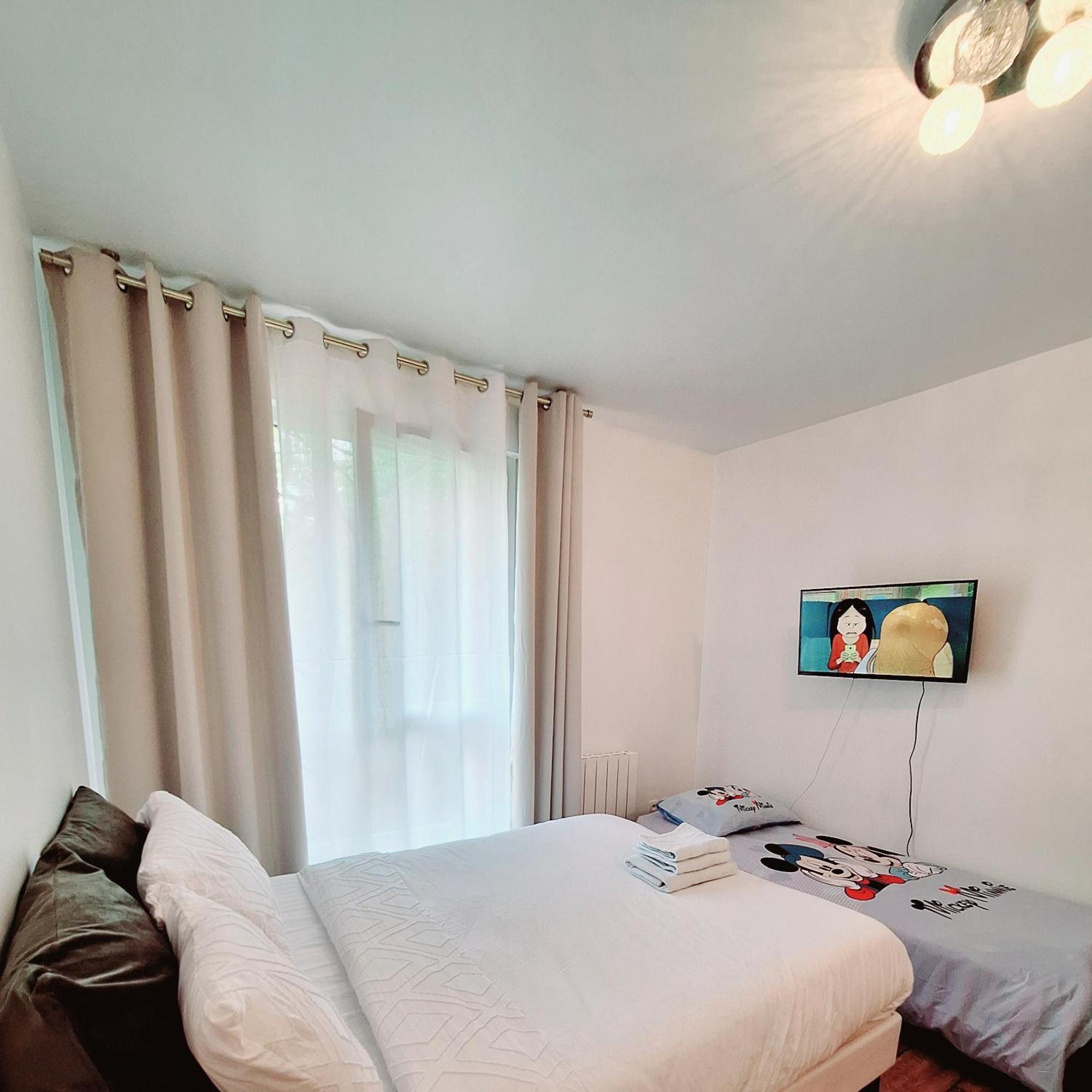 Studio Alpha - 2Min By Train To Disneyland Or 20Min Walk - 5Min Walk To "Val D'Europe" Station 蒙泰夫兰 外观 照片